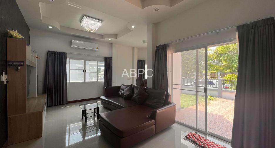 Продажа 3 спальни дом в Huay Yai, Паттайя