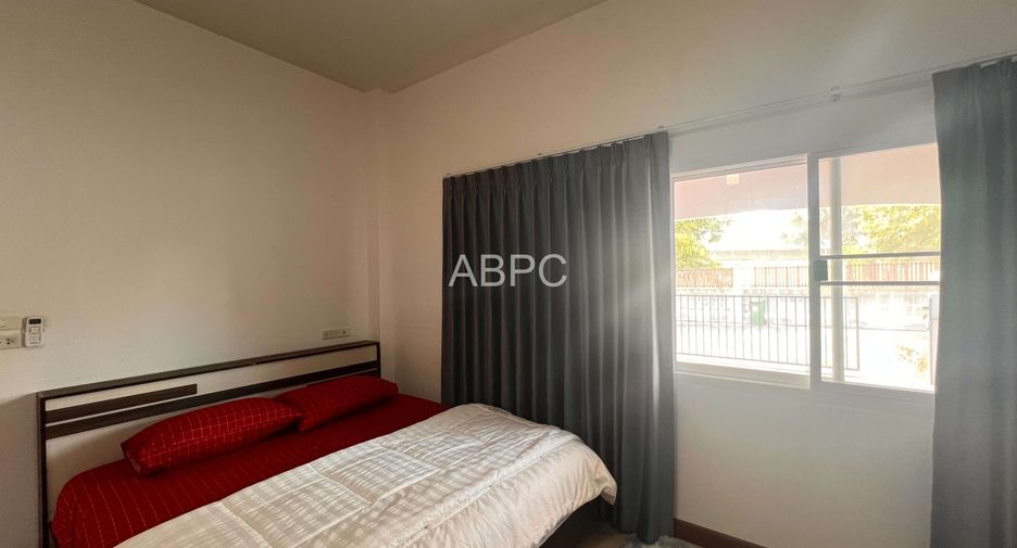 For sale 3 bedrooms house in Huay Yai, Pattaya