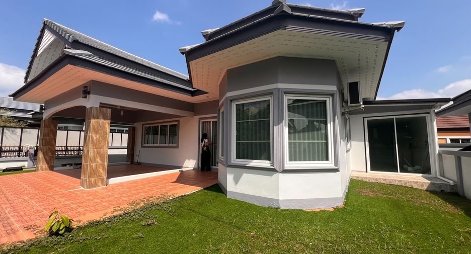 Продажа 3 спальни дом в Huay Yai, Паттайя