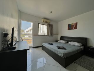 For sale 36 bed hotel in East Pattaya, Pattaya