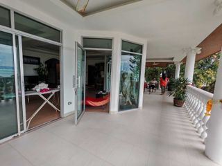 For sale 6 bed house in Ko Samui, Surat Thani