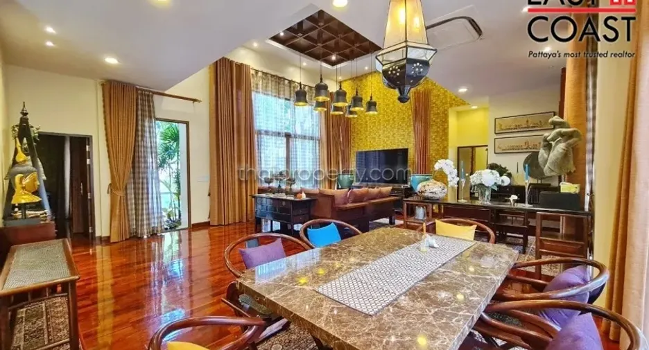 For sale 3 bedrooms house in Na Jomtien, Pattaya