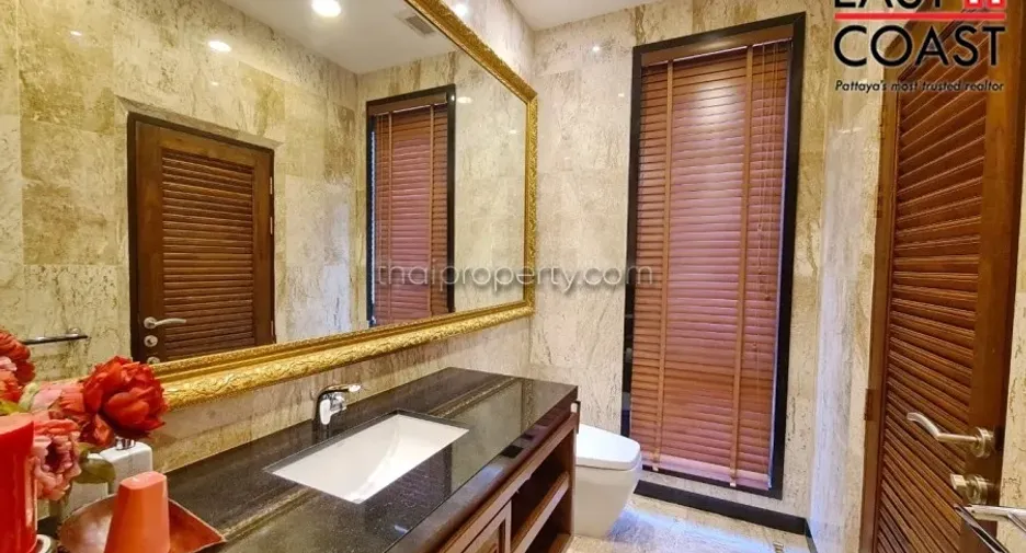 For sale 3 bedrooms house in Na Jomtien, Pattaya