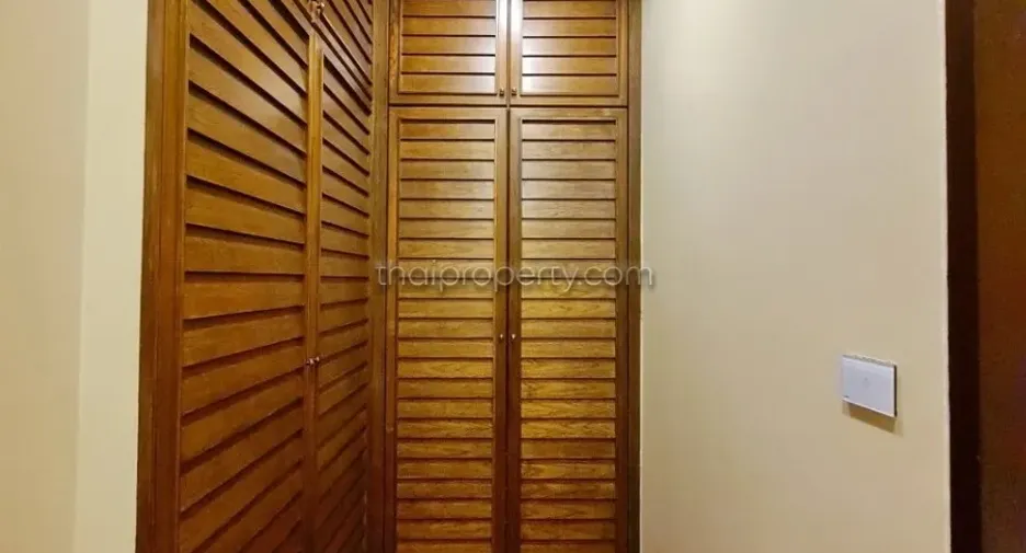 For sale 3 bedrooms house in Na Jomtien, Pattaya