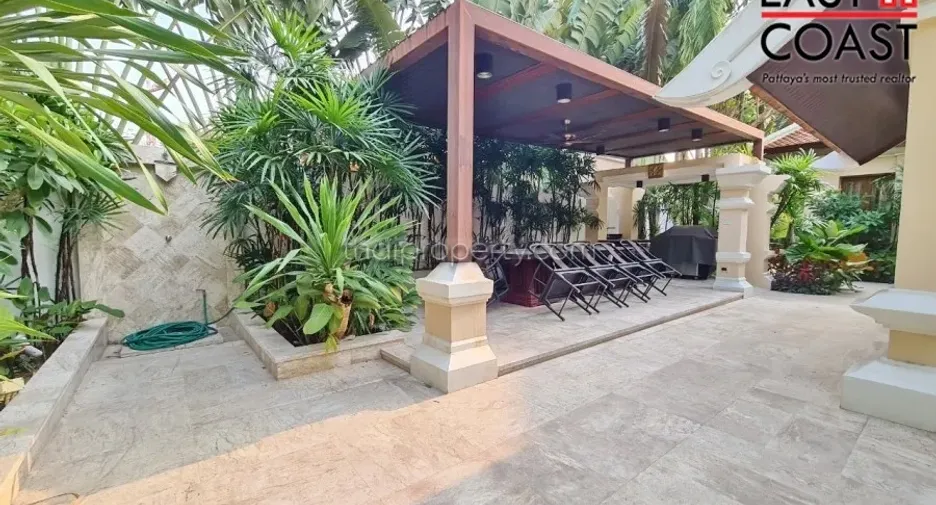 For sale 3 bedrooms house in Na Jomtien, Pattaya