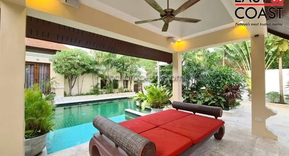 For sale 3 bedrooms house in Na Jomtien, Pattaya
