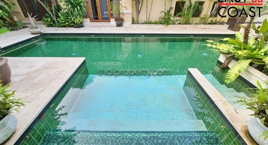 For sale 3 bedrooms house in Na Jomtien, Pattaya