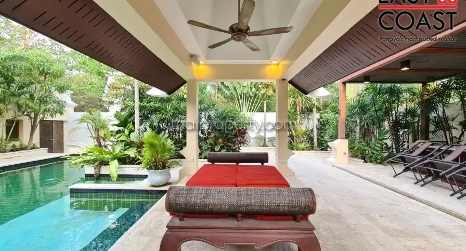 For sale 3 bedrooms house in Na Jomtien, Pattaya