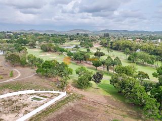 Terreno en venta en Bang Lamung, Chonburi