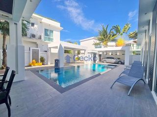 For sale 5 bed house in Bang Lamung, Chonburi