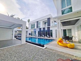 For sale 5 bed house in Bang Lamung, Chonburi