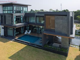 For sale 5 ベッドルーム house in Bang Lamung, Chonburi