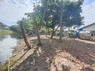 For sale land in Saphan Sung, Bangkok