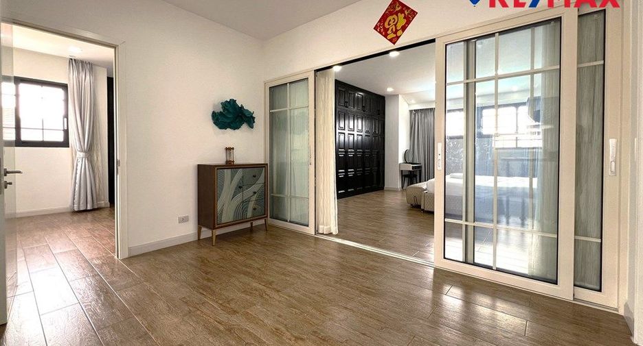 For sale 5 bedrooms house in East Pattaya, Pattaya