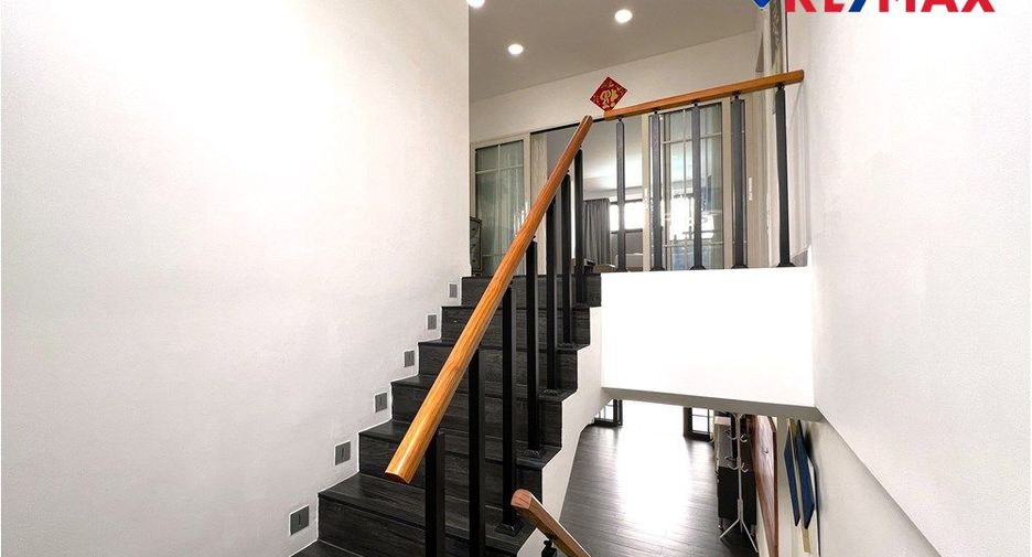 For sale 5 bedrooms house in East Pattaya, Pattaya