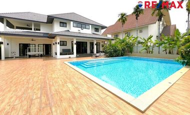 For sale 5 bedrooms house in East Pattaya, Pattaya