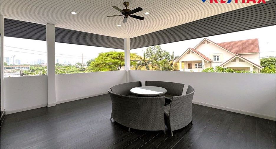 For sale 5 bedrooms house in East Pattaya, Pattaya