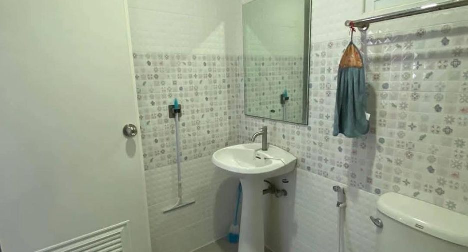 For sale 3 Beds townhouse in Sai Noi, Nonthaburi