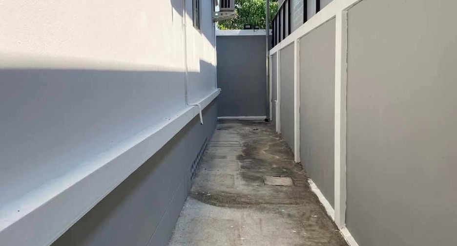 For sale 3 Beds townhouse in Sai Noi, Nonthaburi