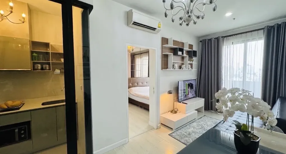 For rent 1 bed condo in Watthana, Bangkok