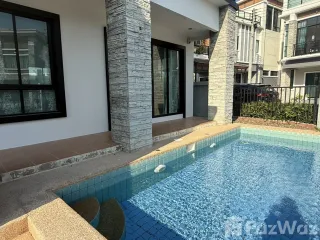 For rent 3 bed townhouse in Cha Am, Phetchaburi