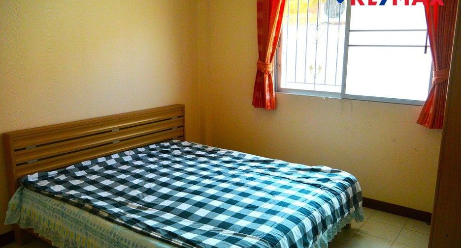 For sale 3 bedrooms house in East Pattaya, Pattaya