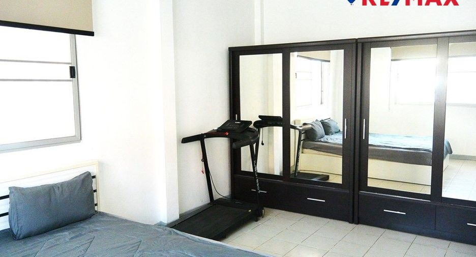 For sale 3 bedrooms house in East Pattaya, Pattaya