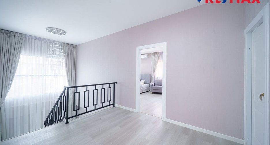 For sale 5 ベッドルーム house in Jomtien, Pattaya