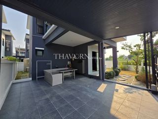 For sale 4 bed house in East Pattaya, Pattaya