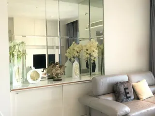 For sale 1 bed condo in Pathum Wan, Bangkok