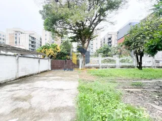 For sale land in Phra Khanong, Bangkok