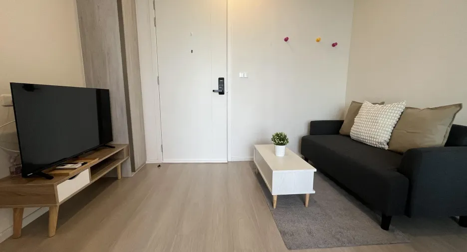 For rent 1 Beds condo in Bangkok Yai, Bangkok