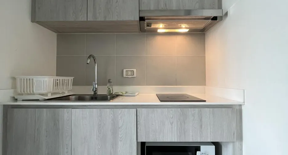 For rent 1 Beds condo in Bangkok Yai, Bangkok