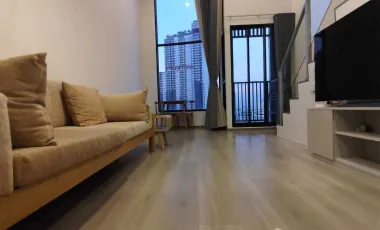 For rent 1 bed condo in Huai Khwang, Bangkok