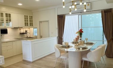 For rent 3 bed townhouse in Prawet, Bangkok
