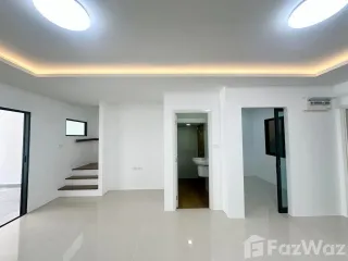 For sale 3 bed townhouse in Mueang Phuket, Phuket