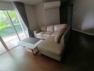 For rent 5 Beds condo in Huai Khwang, Bangkok