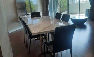For rent 5 bed condo in Huai Khwang, Bangkok