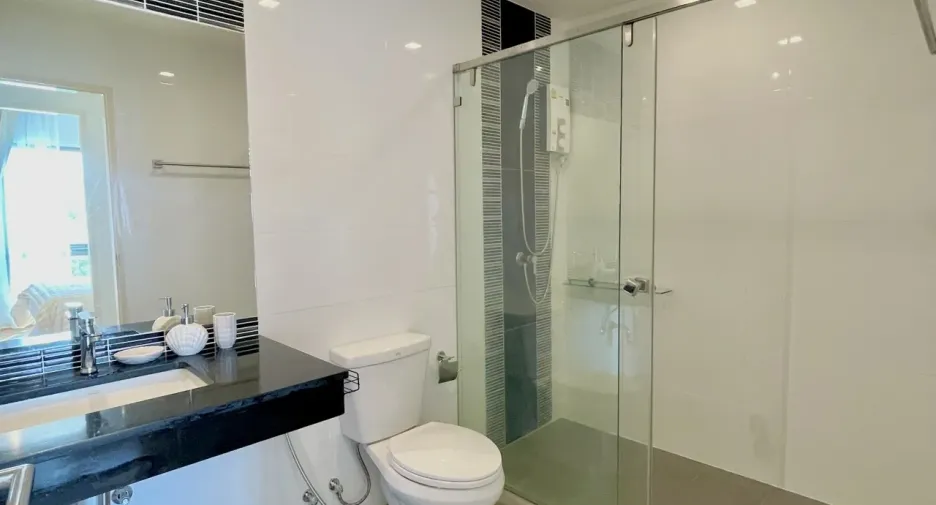 For sale 1 Beds condo in Thalang, Phuket