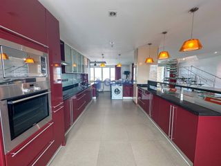 For sale 4 bed condo in Bang Lamung, Chonburi