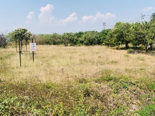 For sale land in San Kamphaeng, Chiang Mai