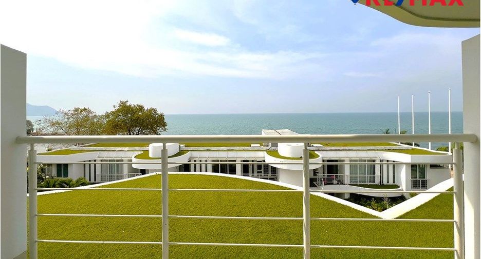 For sale 1 bed condo in Sattahip, Chonburi