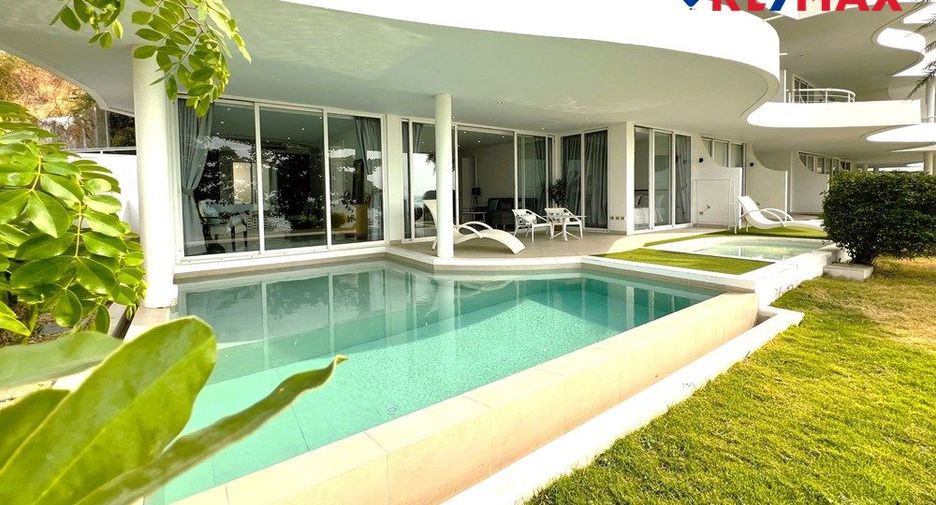 For sale 3 bedrooms condo in Sattahip, Chonburi