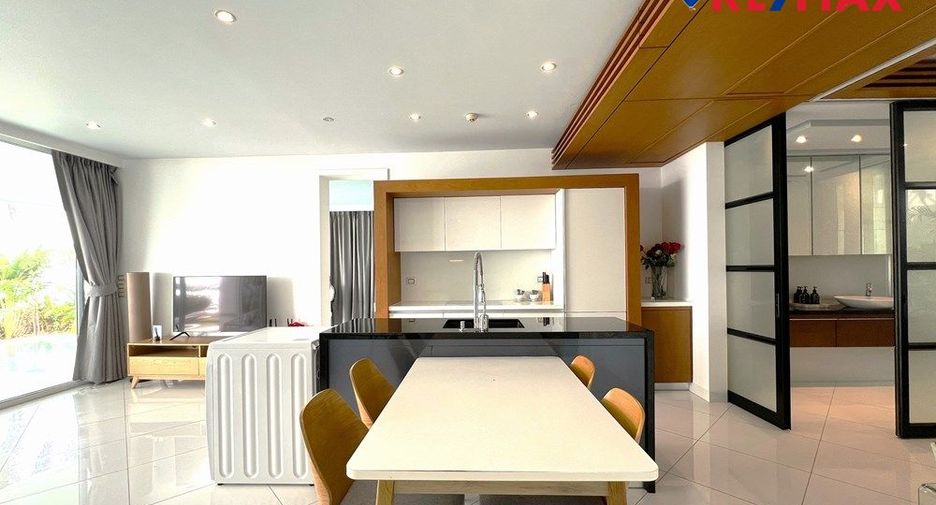 For sale 3 bedrooms condo in Sattahip, Chonburi