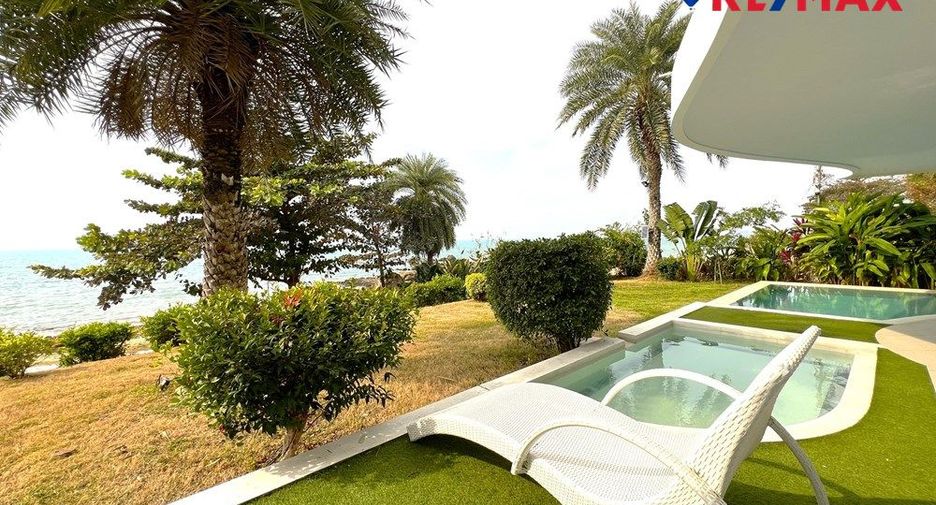 For sale 3 bedrooms condo in Sattahip, Chonburi