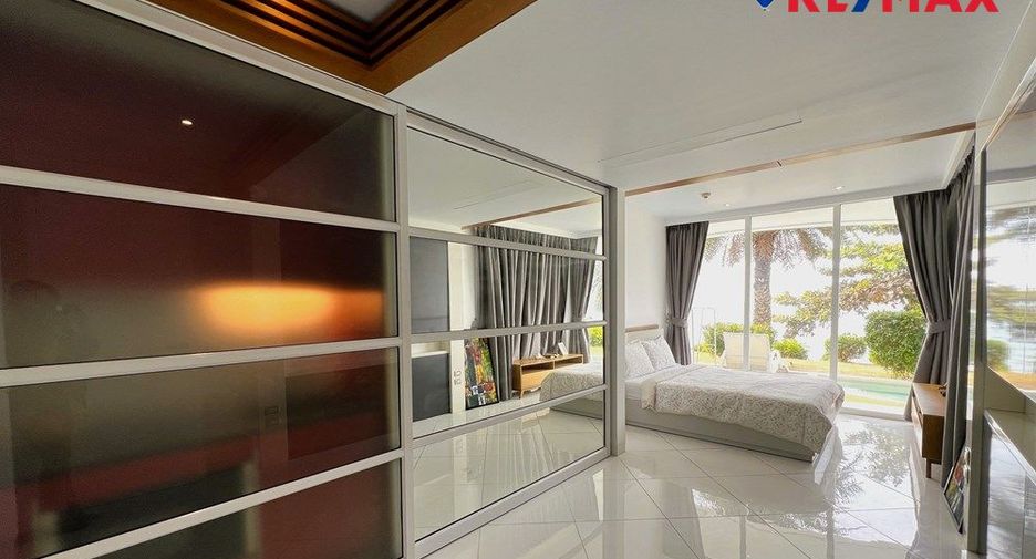 For sale 3 bedrooms condo in Sattahip, Chonburi