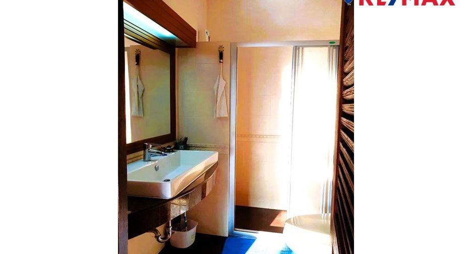 À vendre 2 chambres maison à Mueang Rayong, Rayong