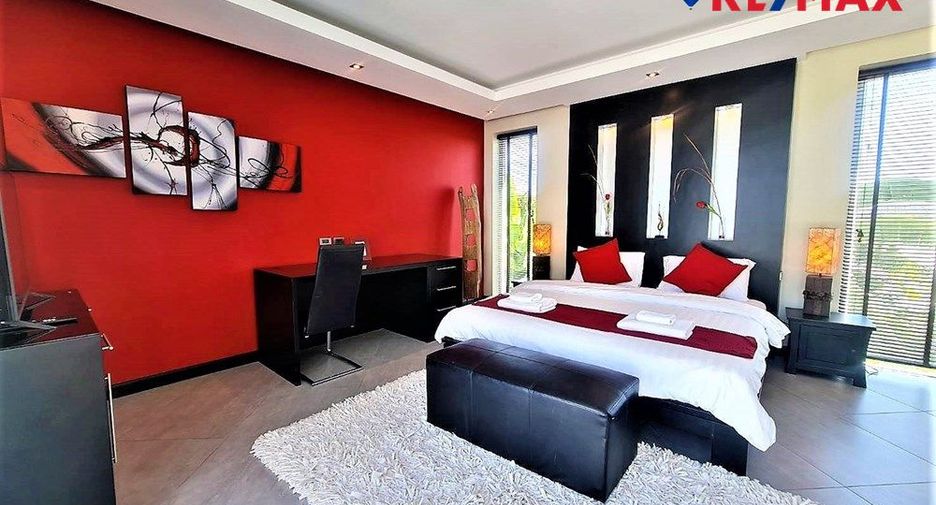 For sale 5 bedrooms house in Jomtien, Pattaya
