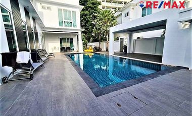 For sale 5 bedrooms house in Jomtien, Pattaya