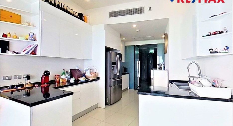 Wohnung zum Kauf mit 4 Zimmer in Sattahip, Chonburi